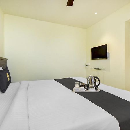 Townhouse Oak Hotel Chaitanya Executive Near Fun Time Multiplex Pune Eksteriør billede